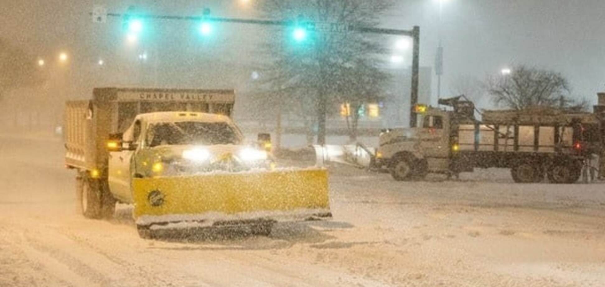 Рекордний снігопад у США: жертвами стихії вже стали 9 людей