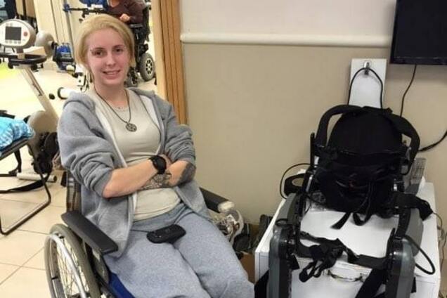 Волонтер Яна Зинкевич показала своего нового 'друга' - робота: опубликованы фото