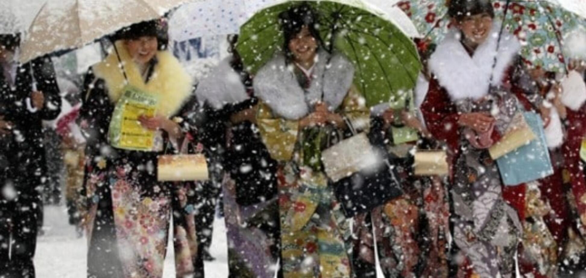 На юге Японии впервые за 115 лет выпал снег: уже есть жертвы