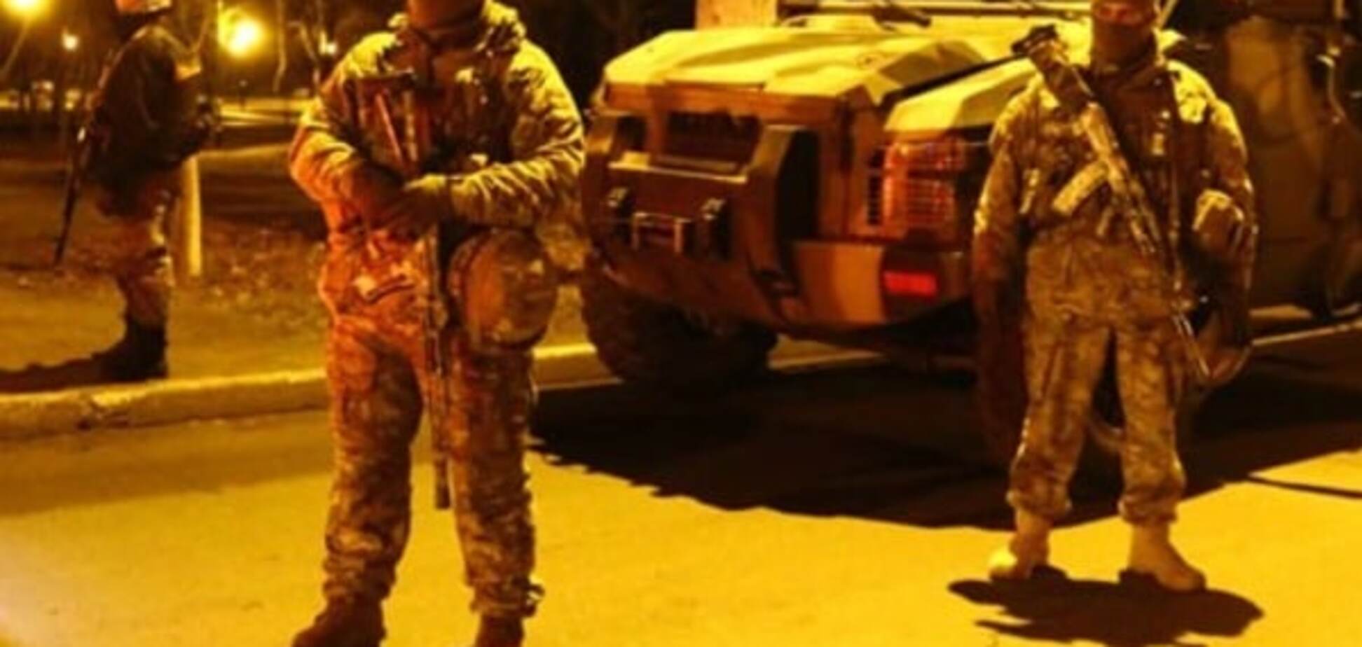 Жодного злочину за 3 дні: Нацгвардія 'захопила' нічний Маріуполь. Опубліковані фото
