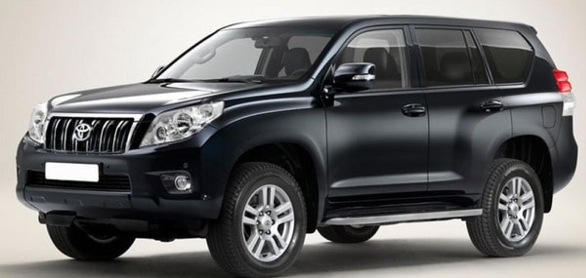 В Киеве угнали дорогой внедорожник, полиция срочно проводит поиски