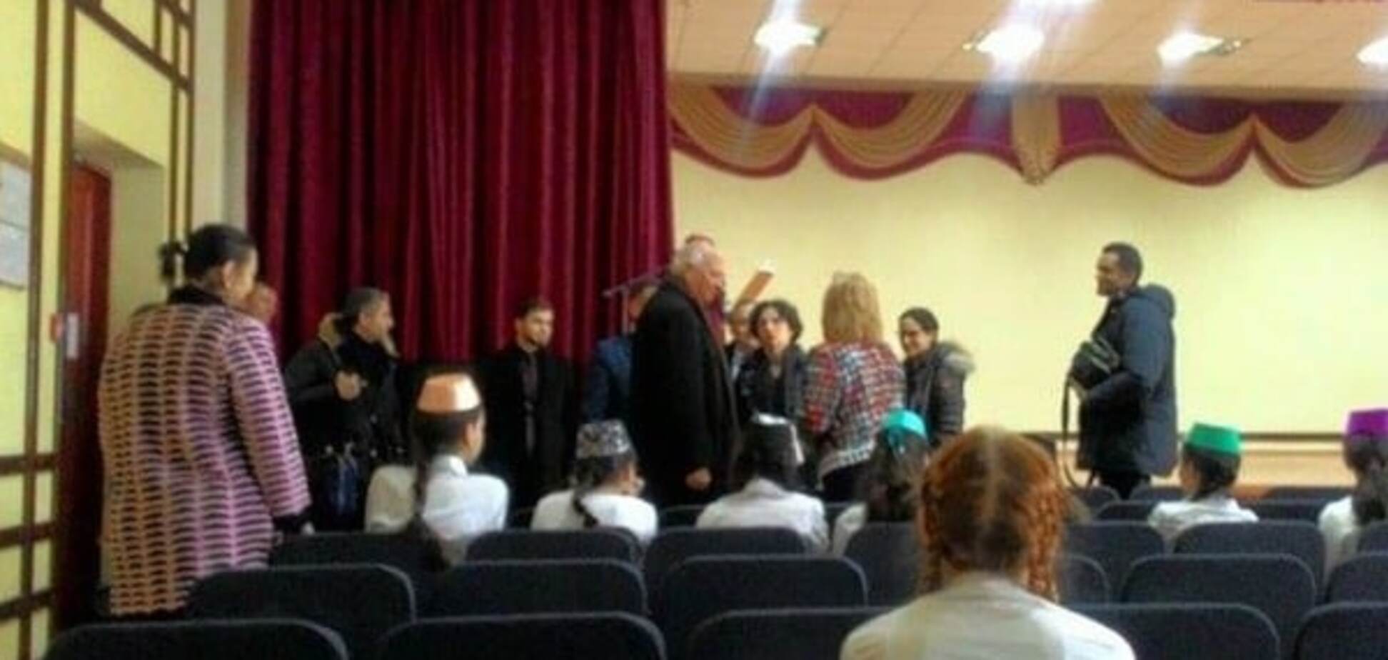 Крым посетила неопознанная иностранная делегация - СМИ