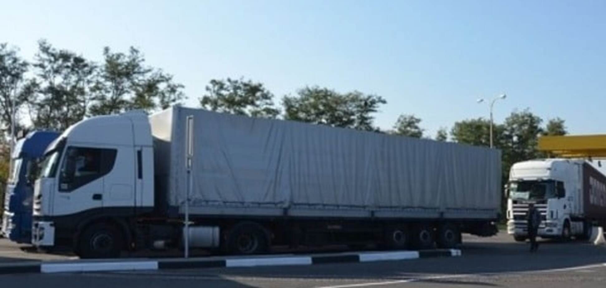 Польша пригрозила закрыть границы для грузовиков из России
