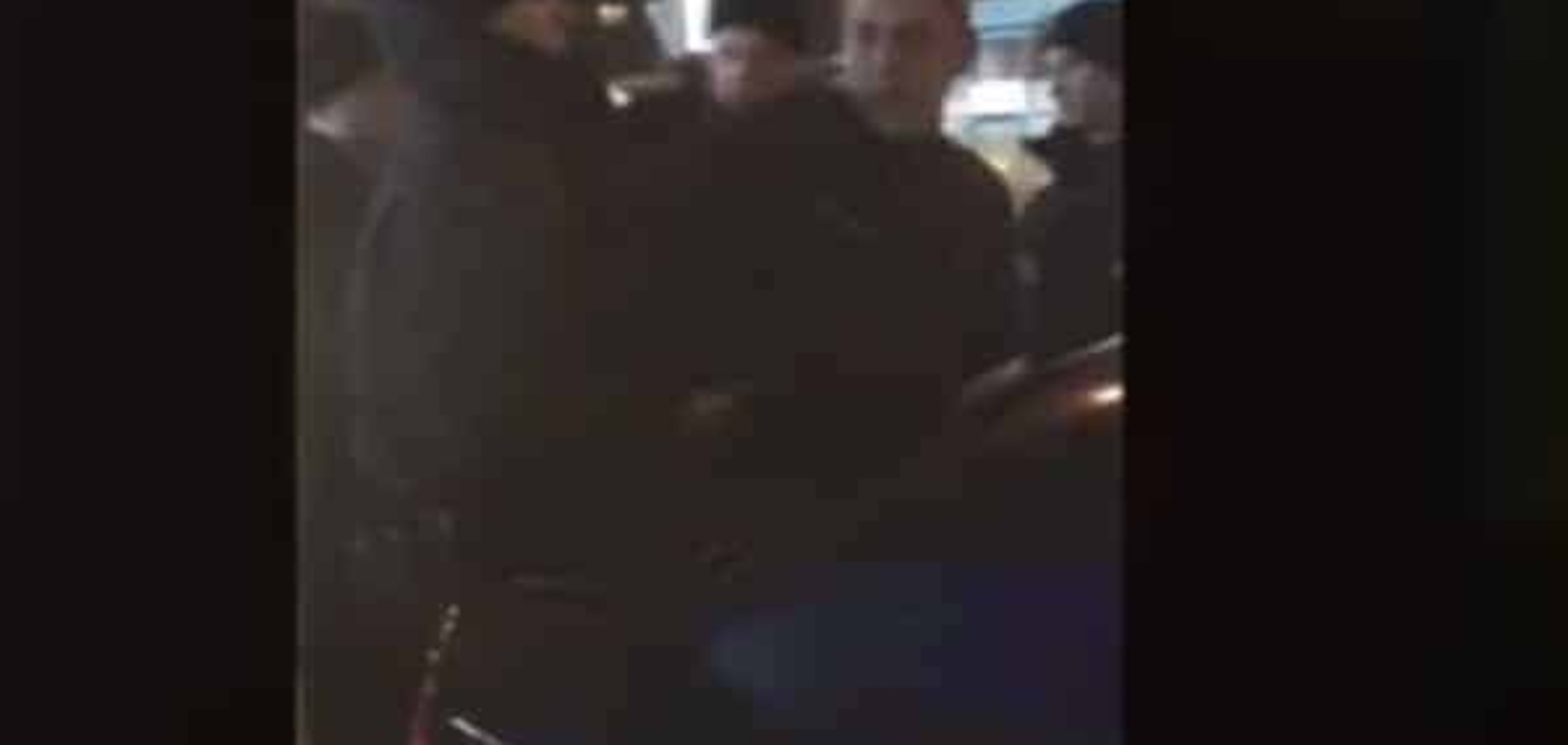 За грубое задержание водителя такси киевскому полицейскому светит от 3 лет