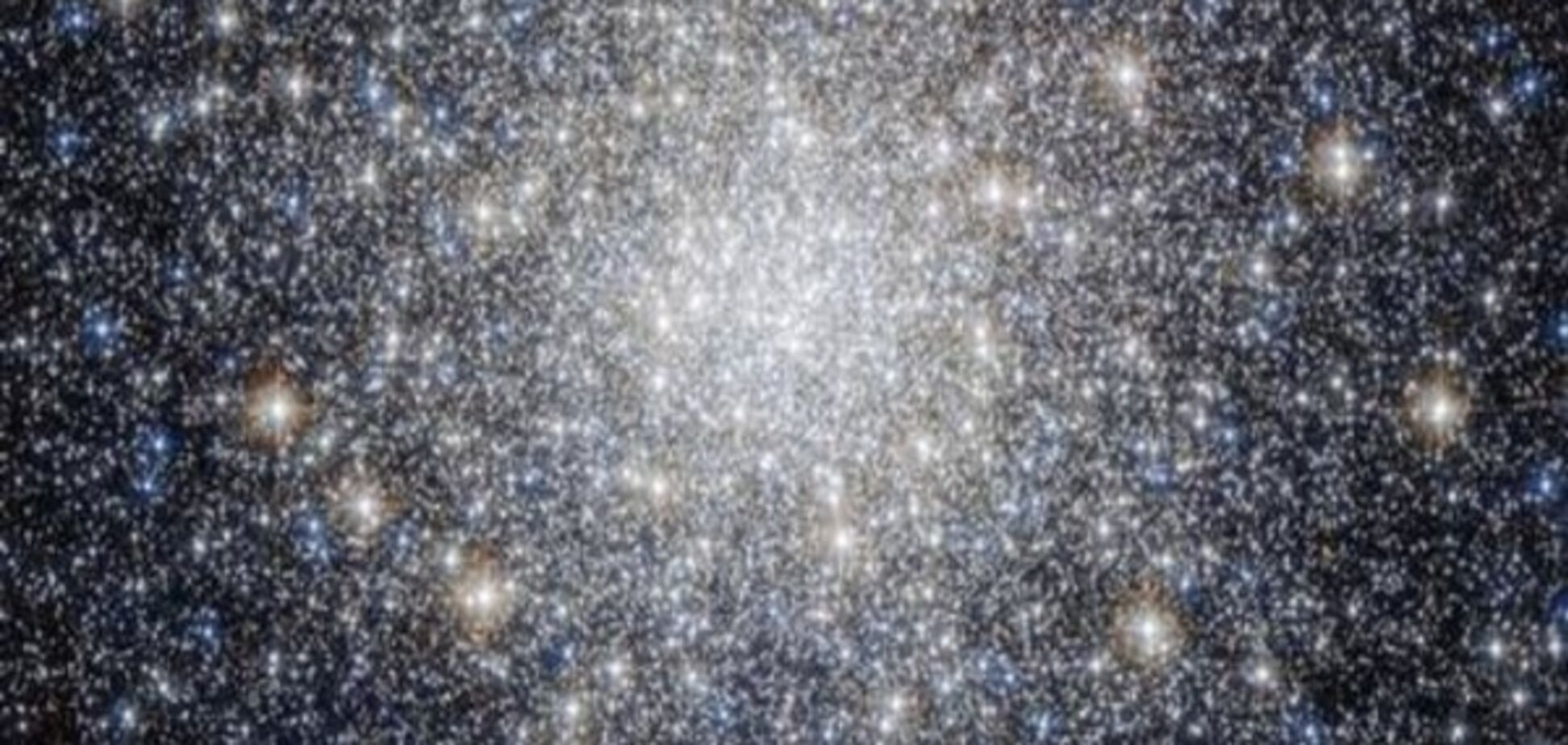 У Всесвіті знайшли найширшу 'сонячну систему'