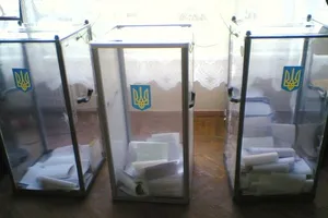 Эксперт об отмене выборов в райсоветы Киева: окончательное решение не принято