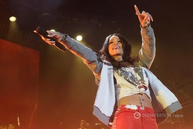 На радость фанатам: Рианна выпустила бесплатный альбом