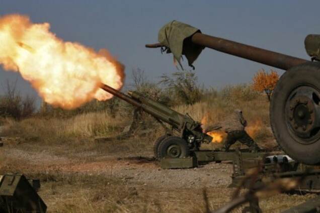 Терористи на Донбасі атакували українців по всій лінії фронту - штаб АТО