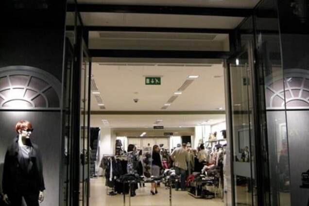 В киевском магазине вор едва не устроил суицид