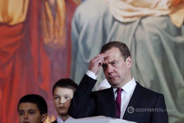 Чья бы корова мычала: Медведев обвинил США в 'арестах иностранцев'