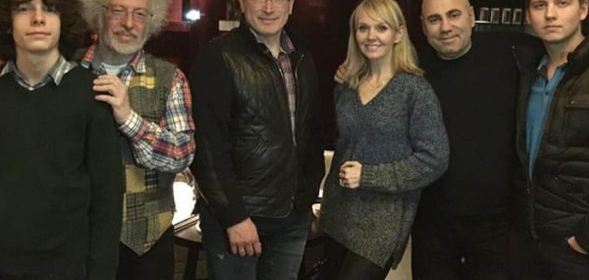 Вылетела птичка – и все в дерьме!