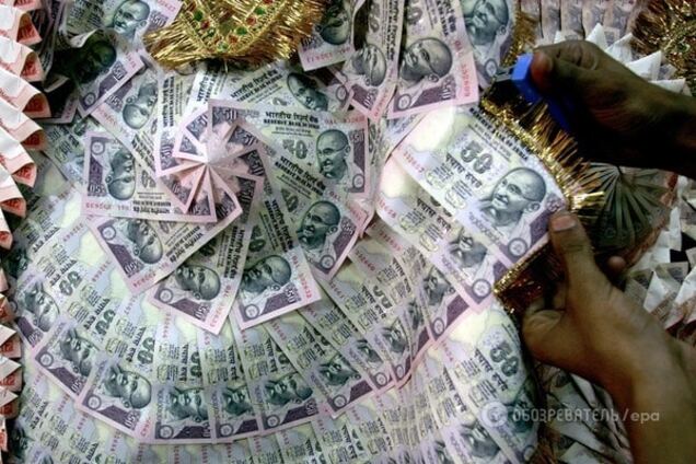 Нафта по $16 і дорожчаючий долар: економісти назвали тренди 2016 року