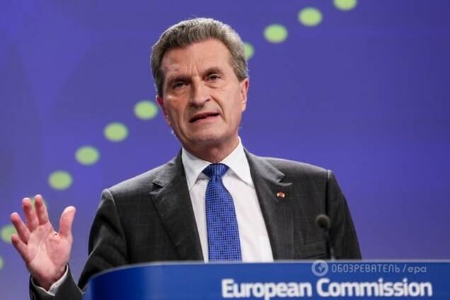 Евроскандал: Польшу 'взяли на контроль' после закона о СМИ