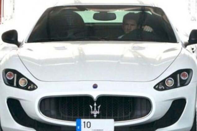 Месси лишился авто за 160 тысяч евро: фото 'игрушки'