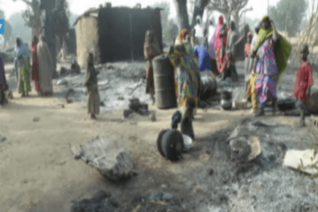 Кровавая бойня в Нигерии: исламисты сожгли деревню и убили почти 90 человек