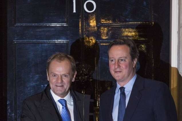 Евросоюз трещит по швам: Туску и Кэмерону не удалось договориться