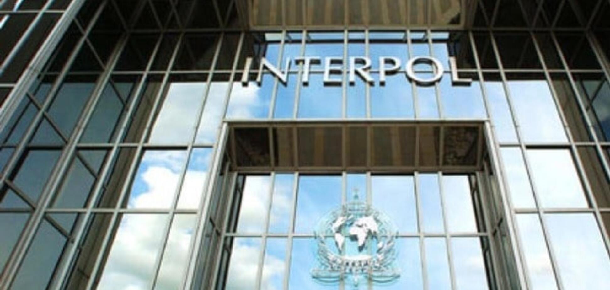 Интерпол объявил в розыск 13 террористов с Донбасса 