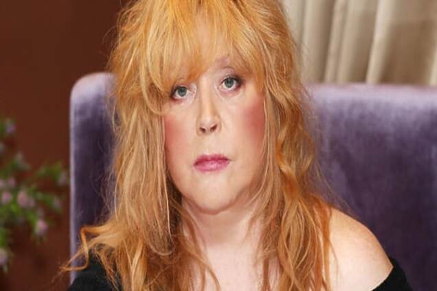 Пока мужа нет дома: Пугачева шокировала поклонников селфи в новом образе