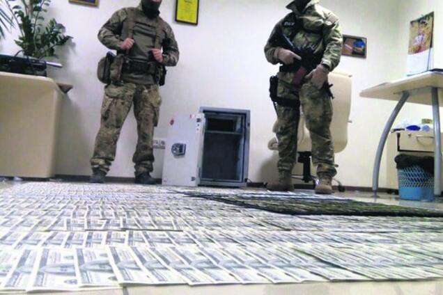 Генпрокуратура передала в суд обвинительный акт по 'бриллиантовым' прокурорам