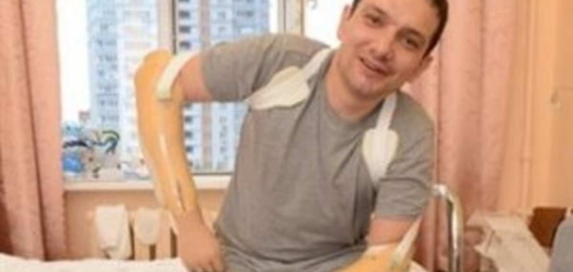 Шанс: бійцеві АТО, який втратив руки і ноги запропонували роботу в поліції