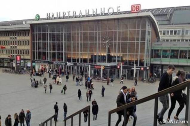 У справі про масові напади на жінок у Кельні з'явились перші троє підозрюваних