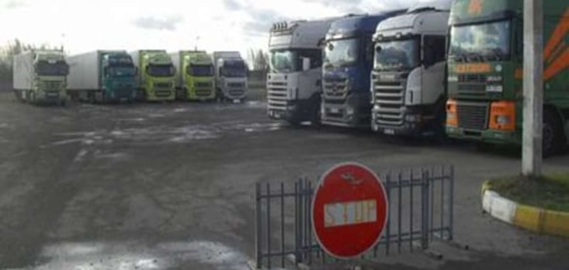 Російська заборона транзиту: яких втрат зазнає Україна?