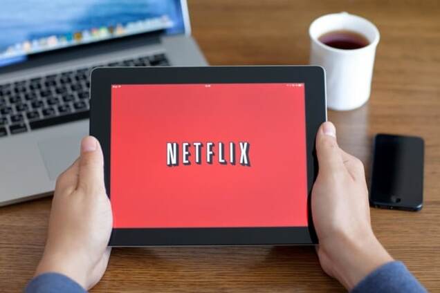 Минус Крым, КНДР и Сирия: в Украине заработал популярный видеосервис Netflix