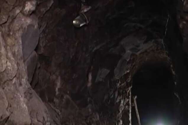 В Ужгороде мужчина обнаружил под своим домом древние винные погреба