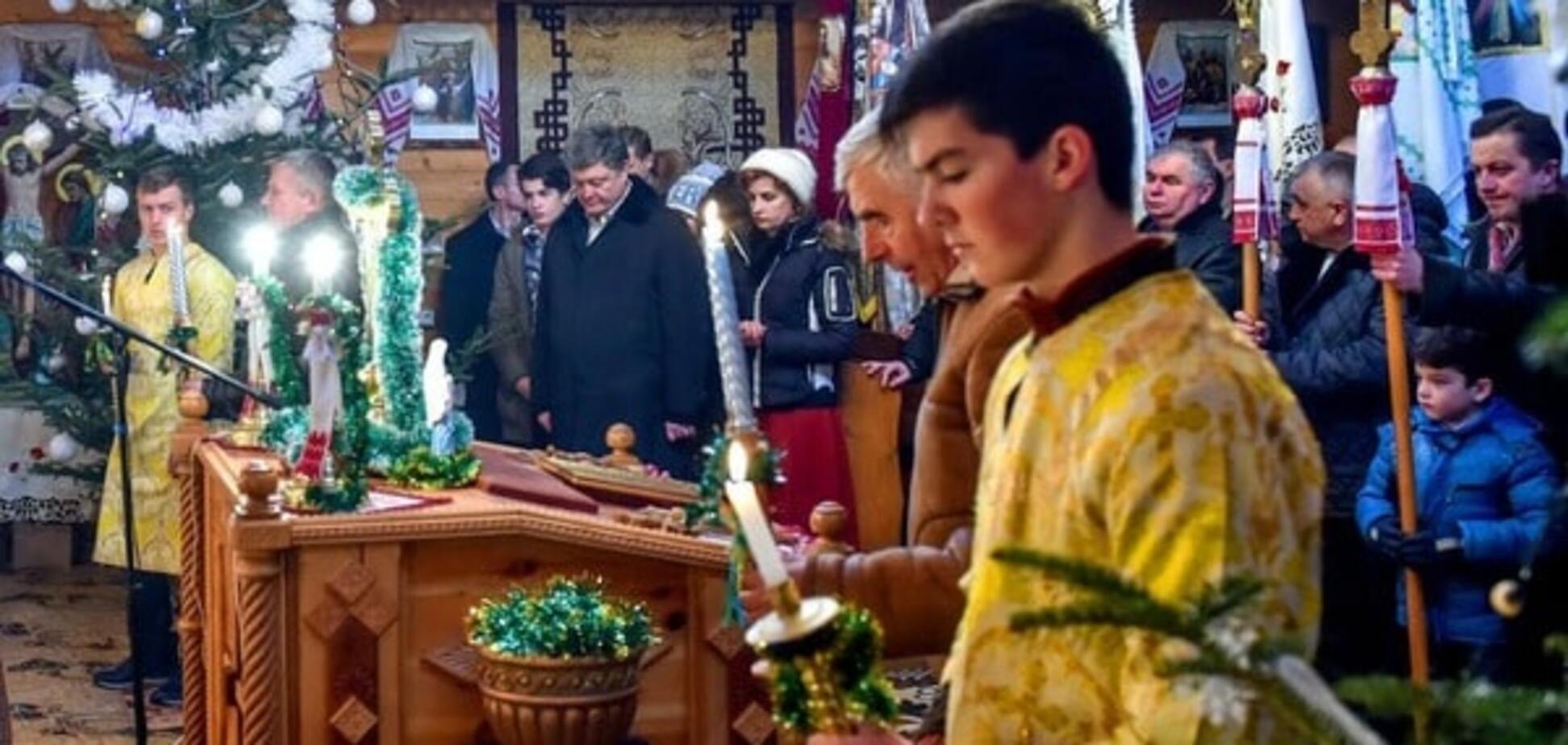 Стало відомо, де Порошенко зустрів Різдво