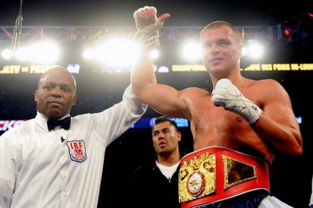 'Знущання!' Британський боксер посміявся над боєм Глазков - Чарльз Мартін