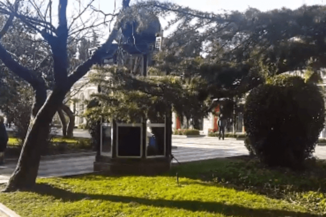 В сети показали крымские будни: шум на улицах и вонь от генераторов