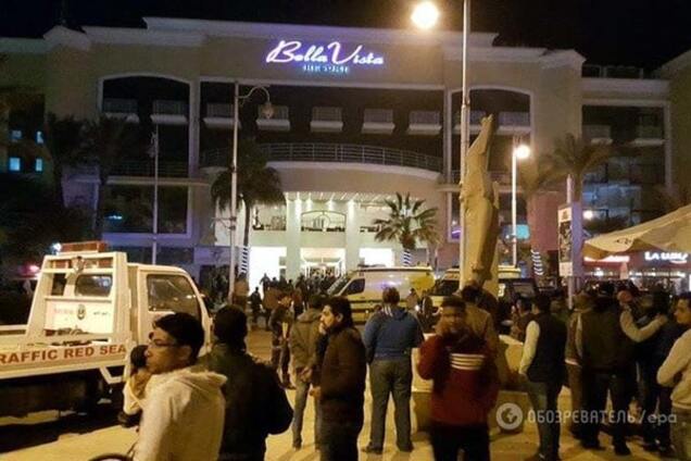 Стали известны подробности нападения террористов на отель в Хургаде