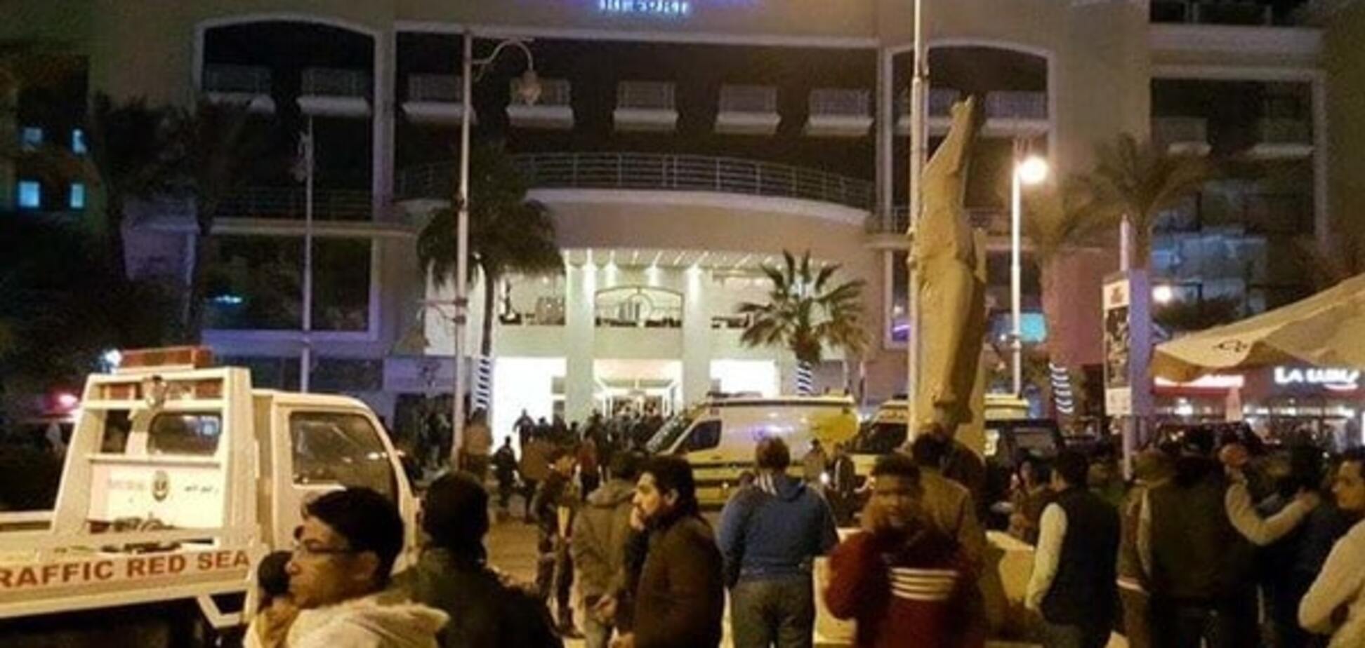 Стали известны подробности нападения террористов на отель в Хургаде 