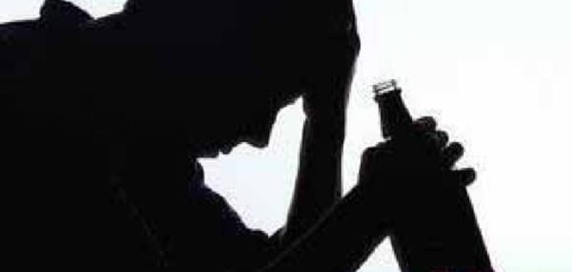 В Запорожье пьяный хулиган разгромил магазин