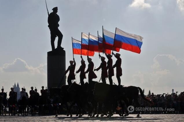 россия москва флаги