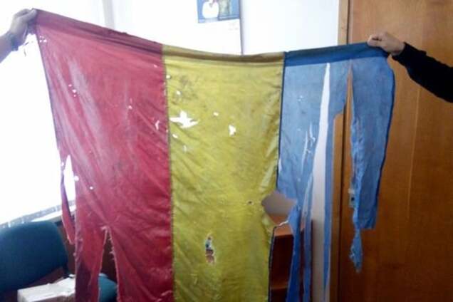 В запорожском музее появится завоеванный в АТО флаг 'донских казаков'