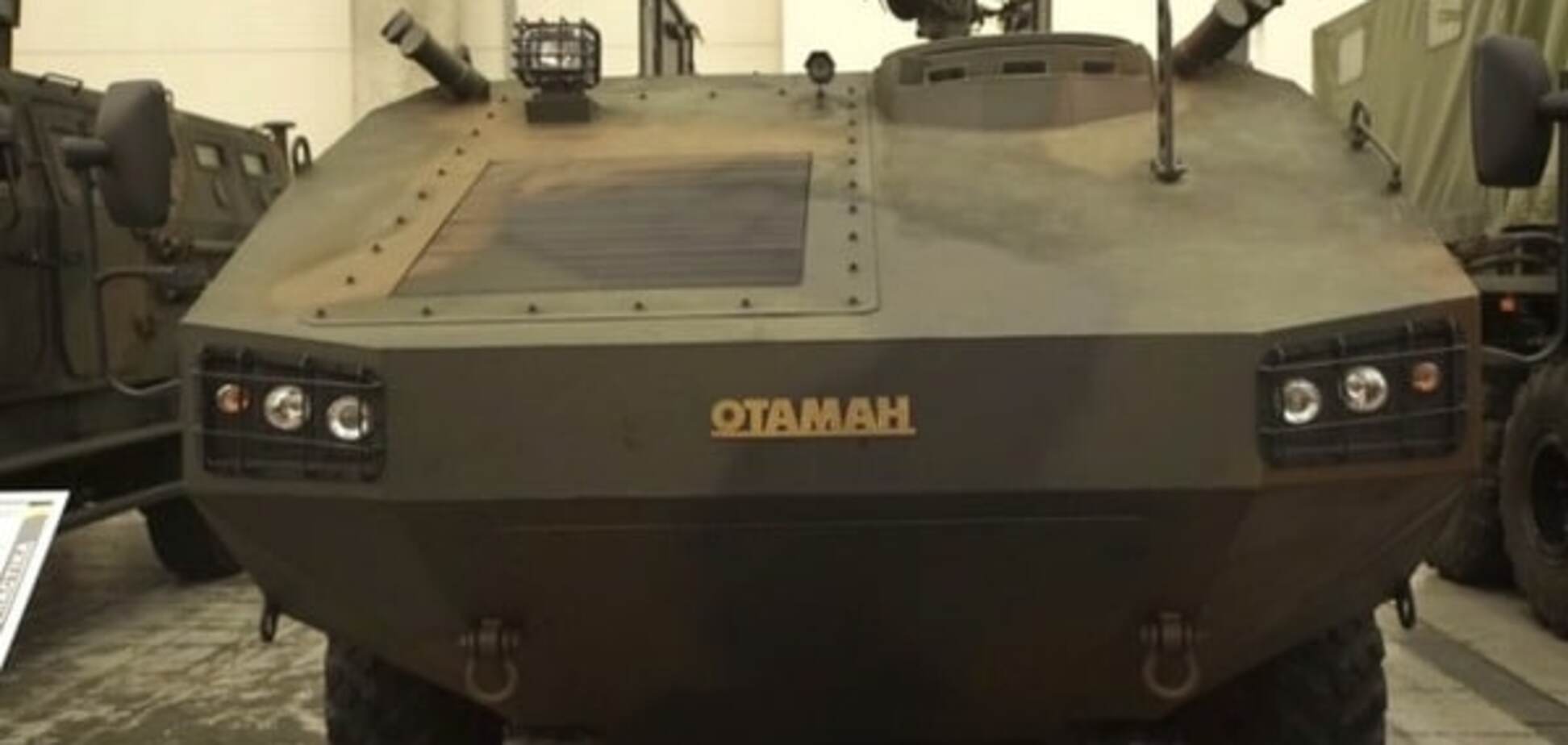 БТР \'Отаман 8х8\'