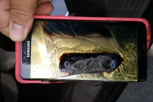 Samsung Galaxy Note 7 вибухнув
