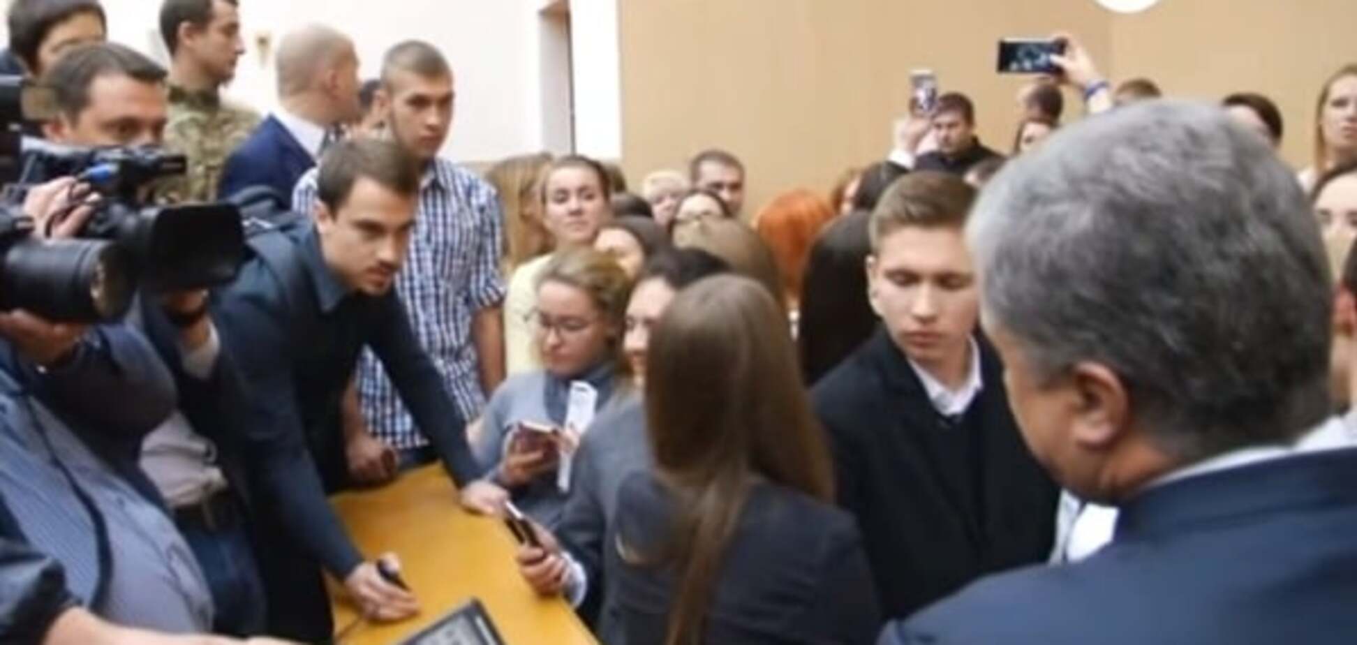 Диалог Стародубца и Порошенко