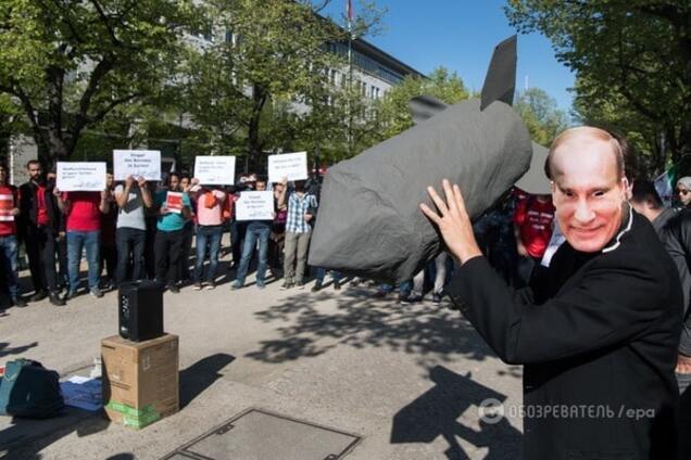Митинг против войны в Сирии