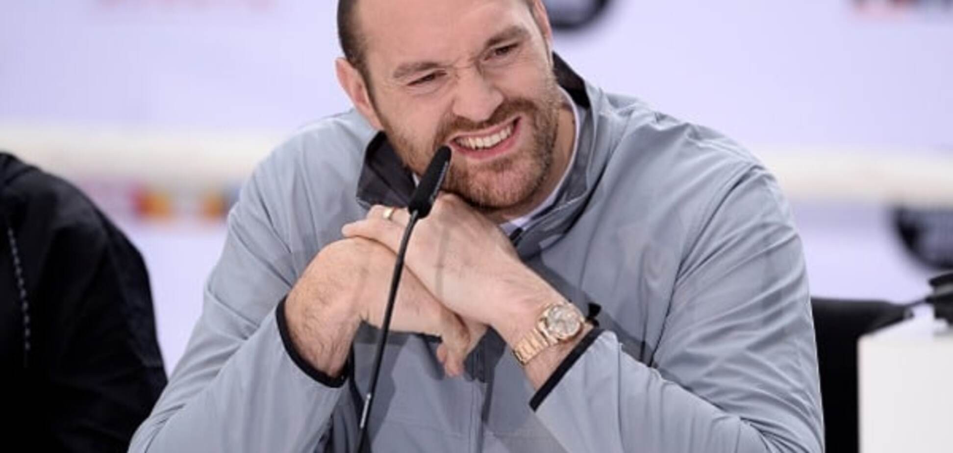 Тайсон Фьюри лицензия