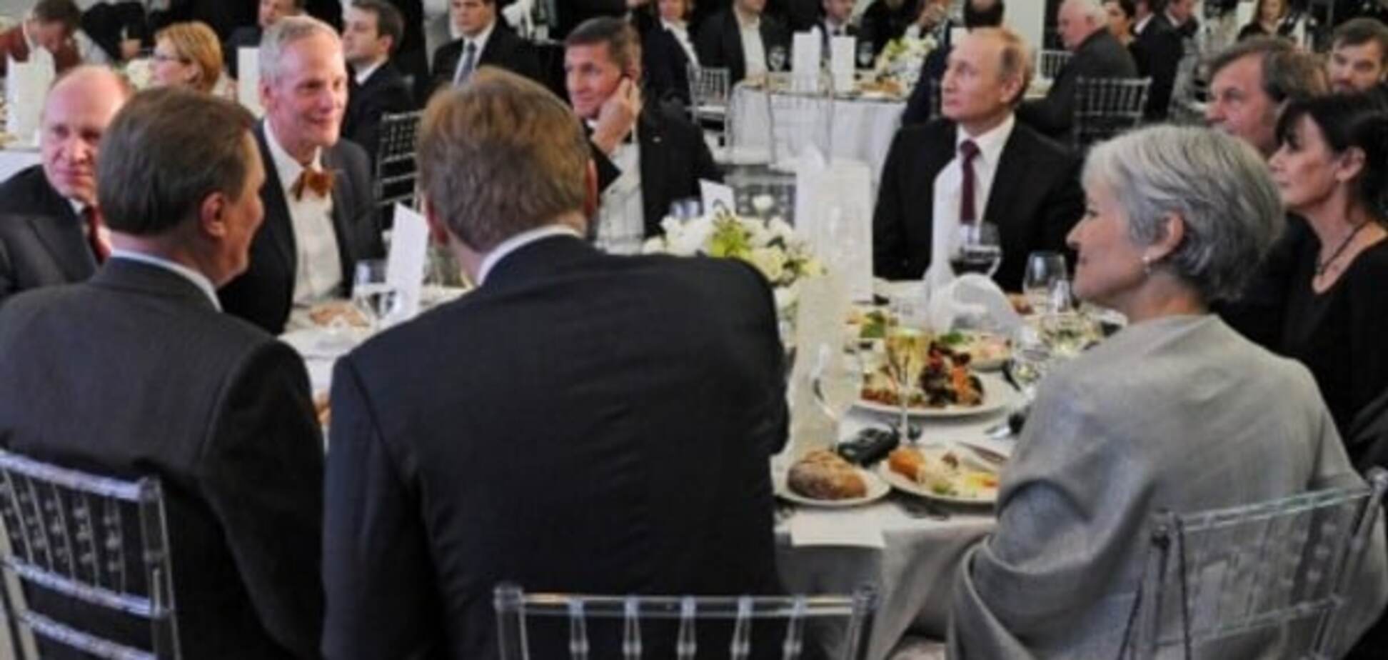 Ужин Владимира Путина с Майклом Флинном
