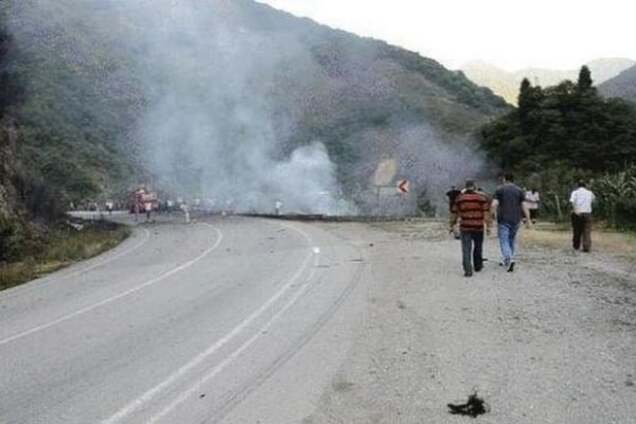 Обстрел дороги между Антальей и Кемером