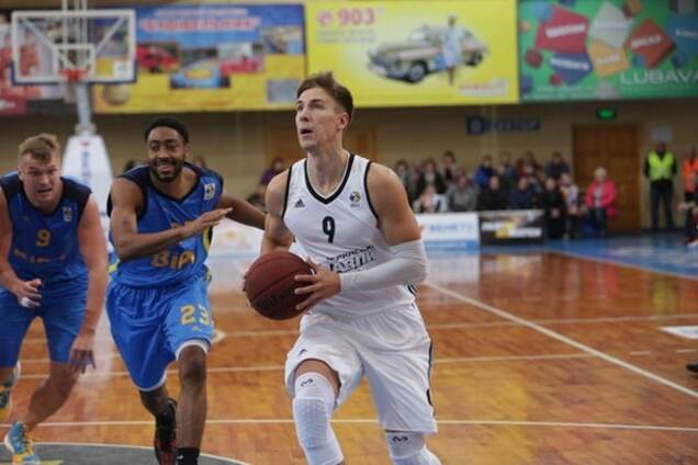 Суперлига Пари-Матч