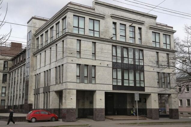 Фабрика троллей