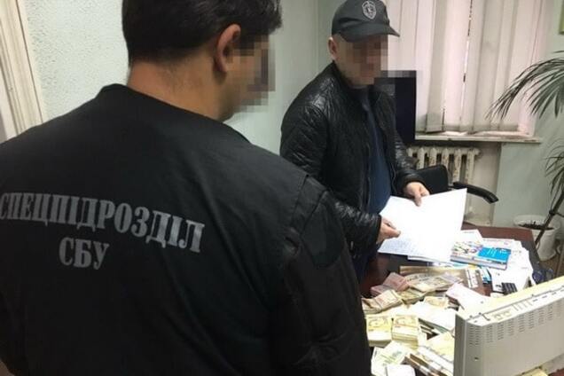 Бизнесмен-одессит ежемесячно отмывал миллион долларов в оффшорах