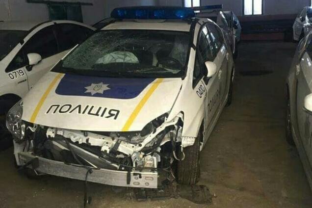 Полицейское авто