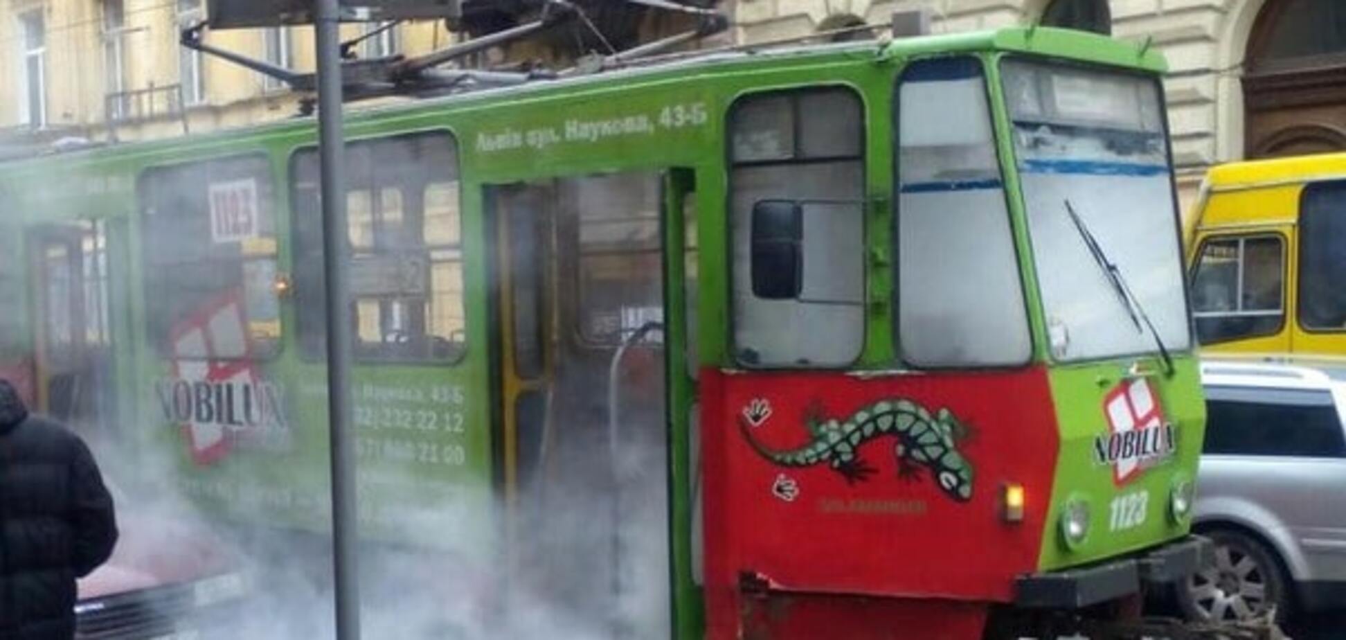 Пожар в трамвае во Львове
