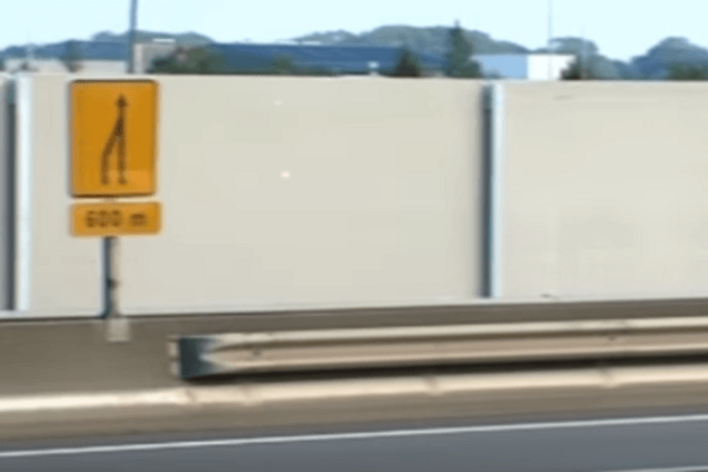 Стена от беженцев