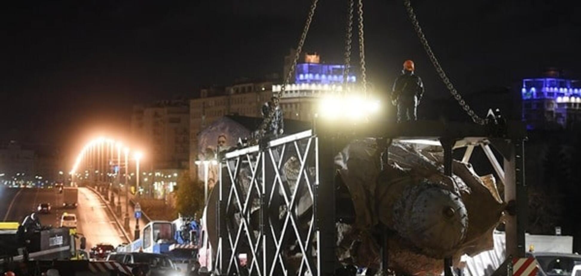 установка памятника князю Владимиру